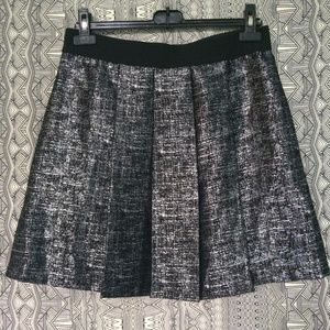 LORD & TAYLOR Black Silver Mini Party Skirt